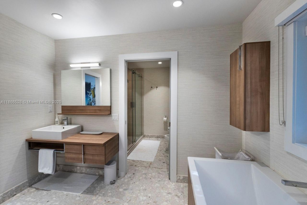 5780 Las Palmas Dr, Coral Gables, FL 33156 Photo