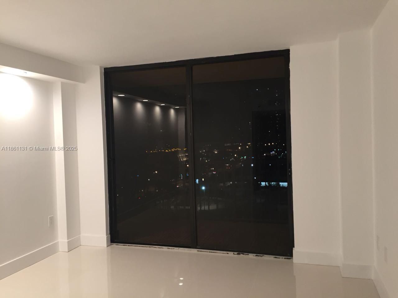 210 174th St, Unit 1003, Sunny Isles Beach, FL 33160 Photo