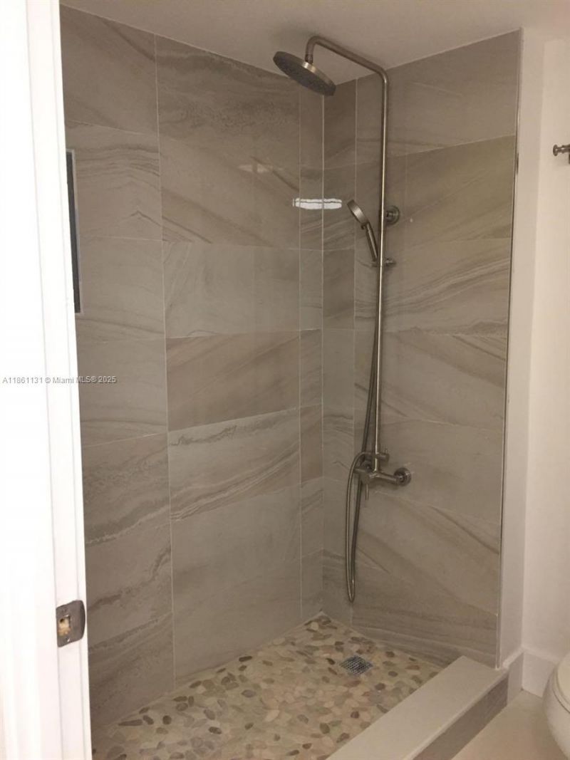 210 174th St, Unit 1003, Sunny Isles Beach, FL 33160 Photo