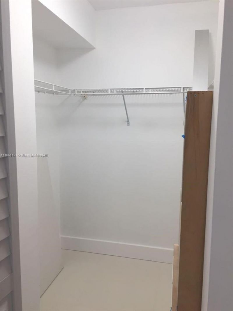 210 174th St, Unit 1003, Sunny Isles Beach, FL 33160 Photo