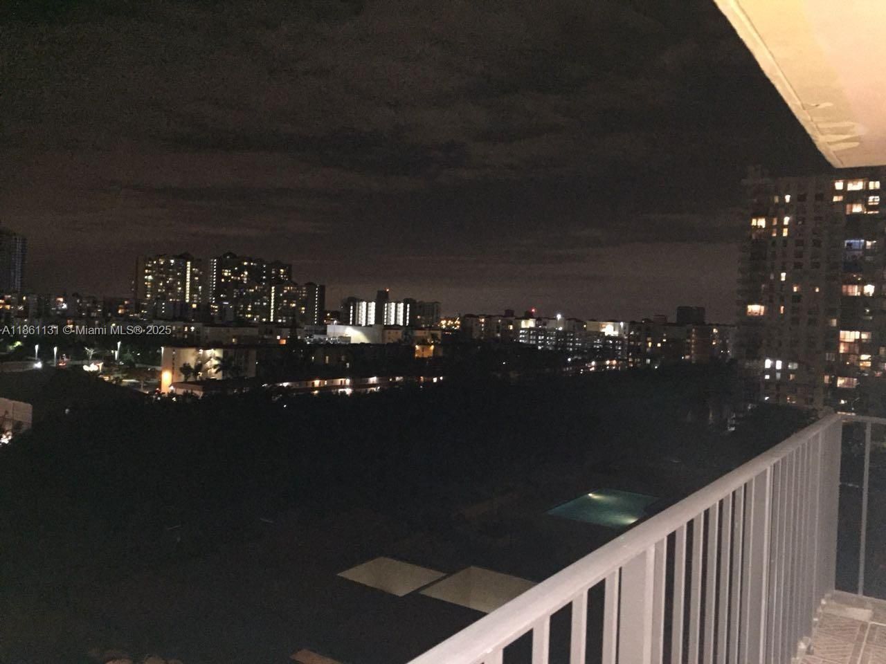 210 174th St, Unit 1003, Sunny Isles Beach, FL 33160 Photo