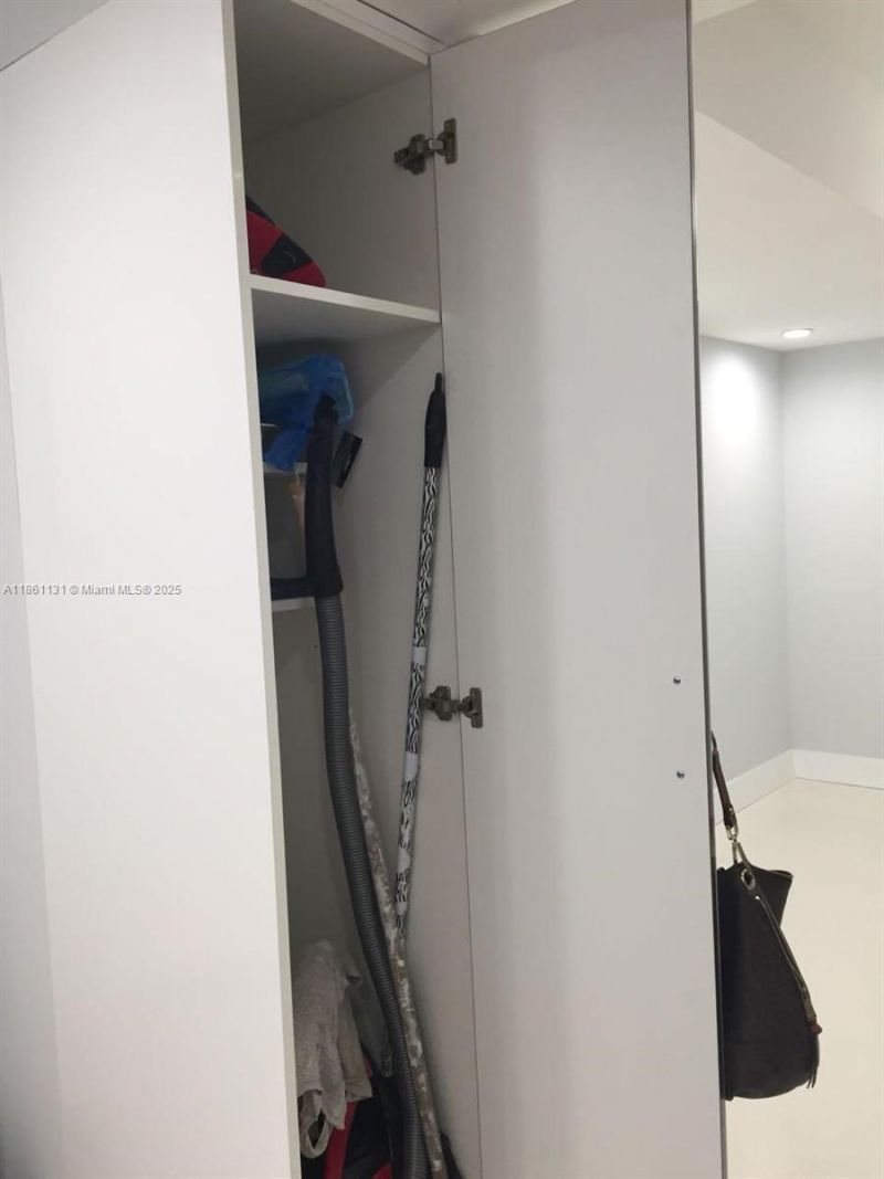 210 174th St, Unit 1003, Sunny Isles Beach, FL 33160 Photo