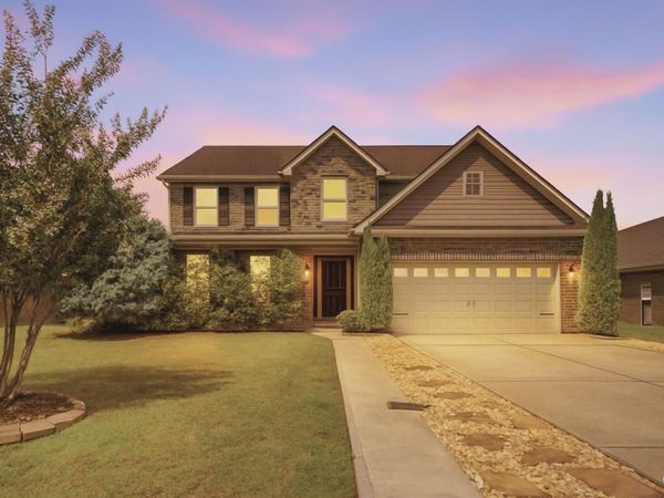 3011 Magnolia Leaf Circle, Owens Cross Roads, AL 35763