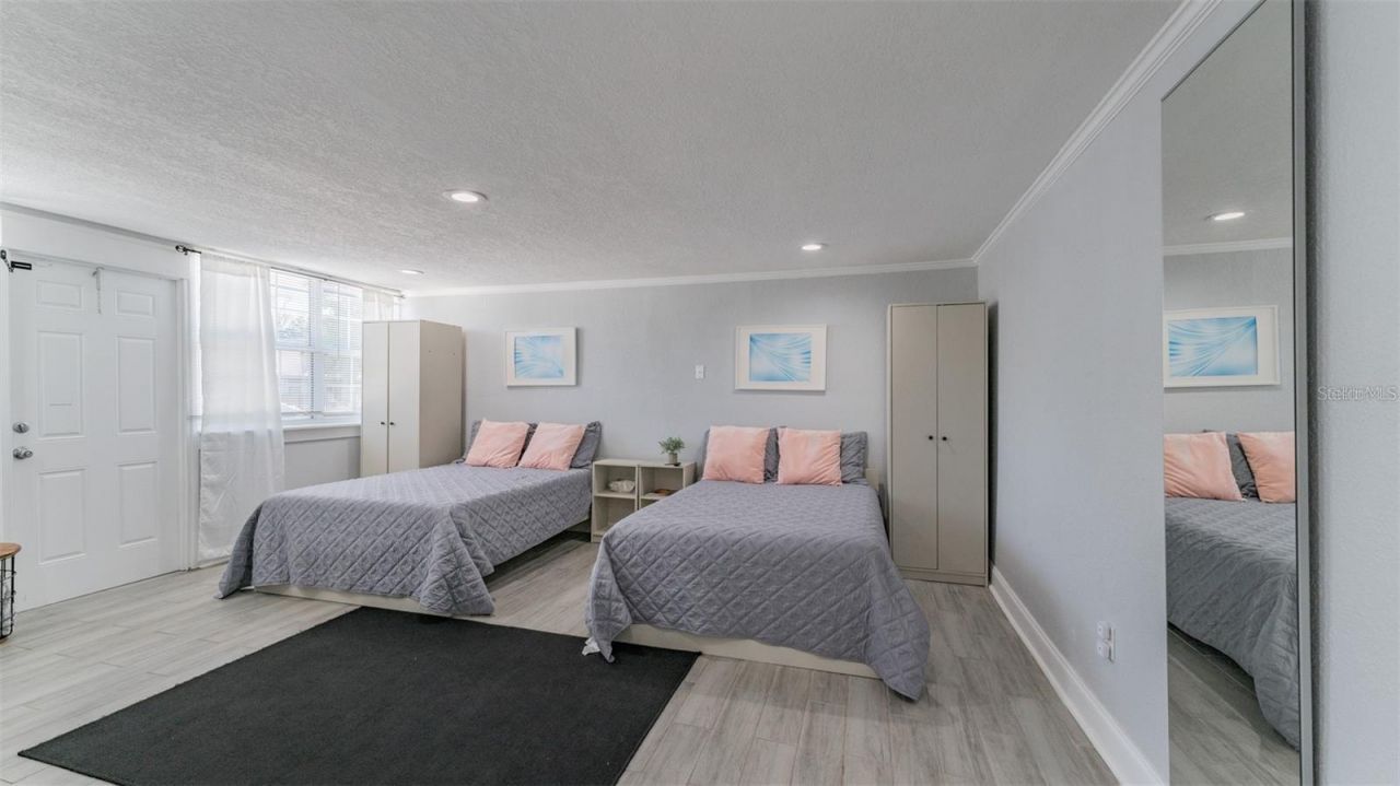 1668 28th Avenue N, Saint Petersburg, FL 33713 Photo