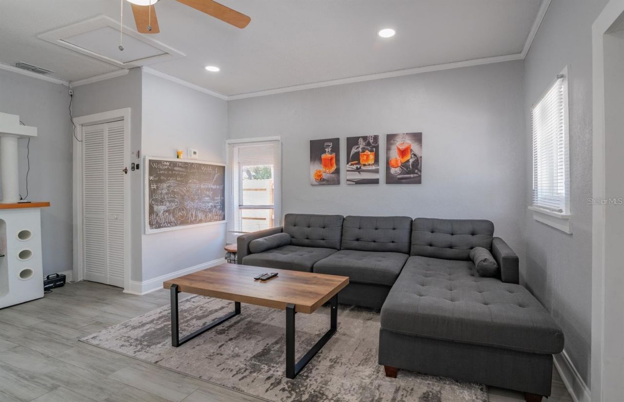 1668 28th Avenue N, Saint Petersburg, FL 33713 Photo