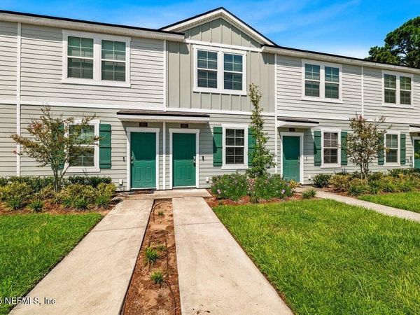 882 ROTARY Road, Jacksonville, FL 32211