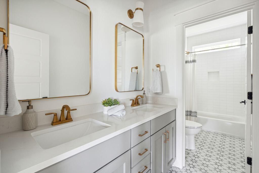 7014 Alpine Bay Lane Photo 30