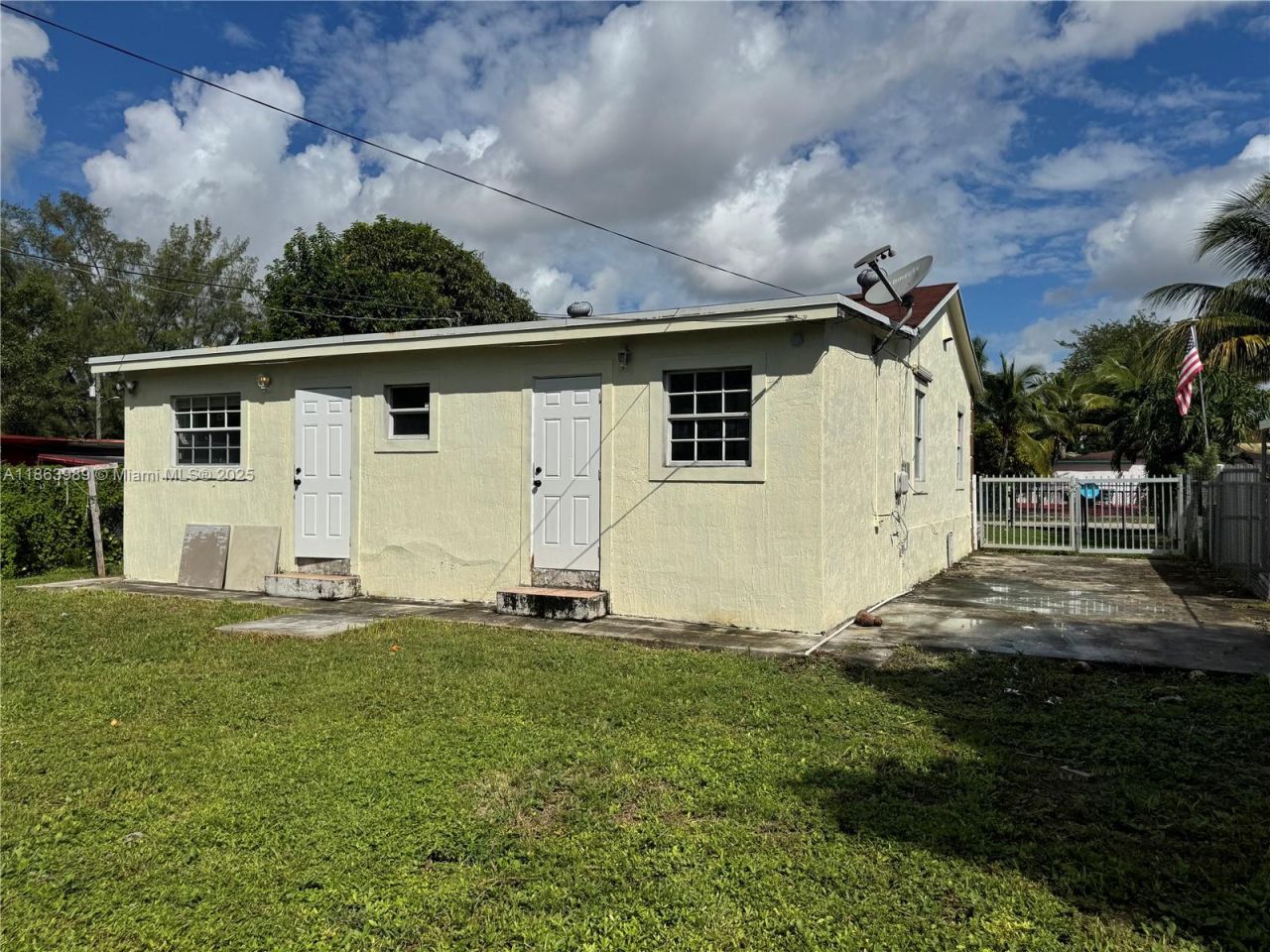 1178 NW 105th Ter, Miami, FL 33150 Photo