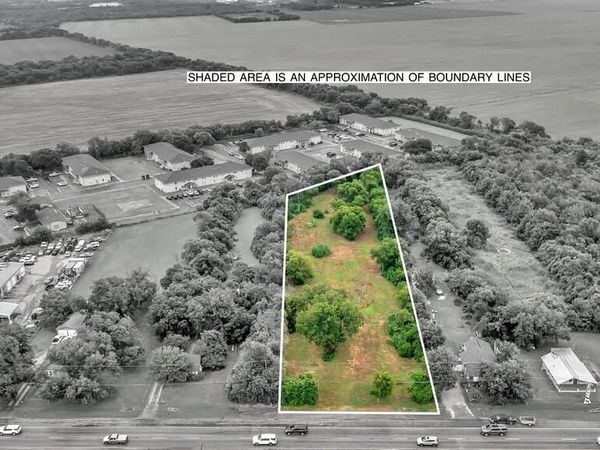 3000-3008 Robinson Drive, Waco, TX 76706