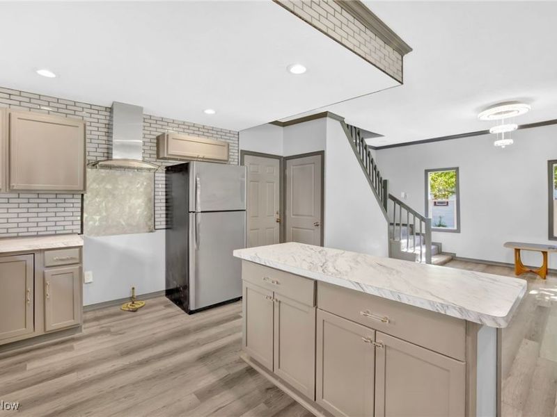 121 Lake Street, Akron, OH 44301 Photo 11