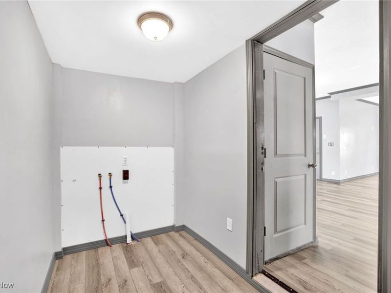 121 Lake Street, Akron, OH 44301 Photo 15