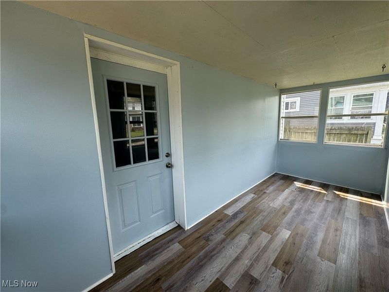 157 Henry Street, Akron, OH 44305 Photo 3