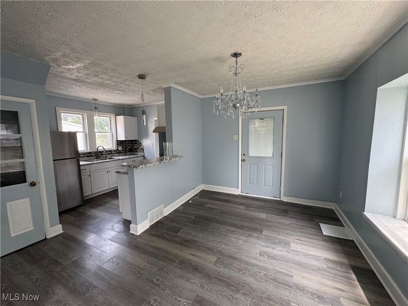 157 Henry Street, Akron, OH 44305 Photo 8