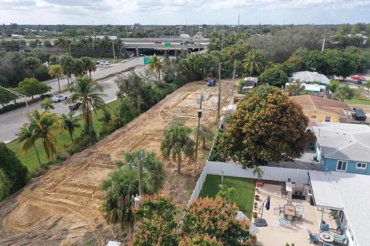 6745 Forest Court, West Palm Beach, FL 33405 Photo