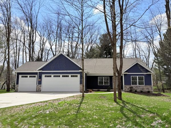9194 Kellie Lane, Richland, MI 49083