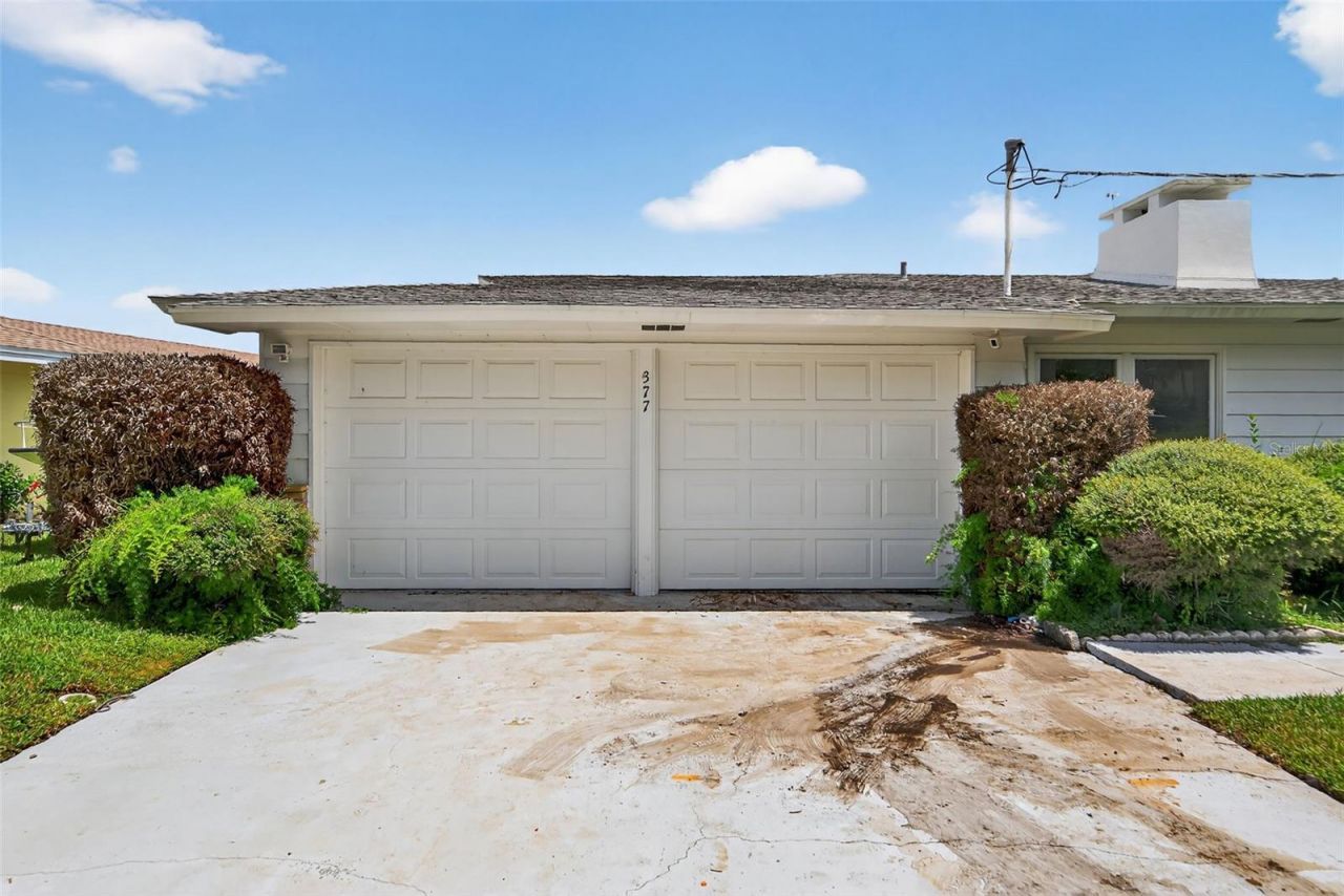 377 S Shore Drive, Sarasota, FL 34234 Photo