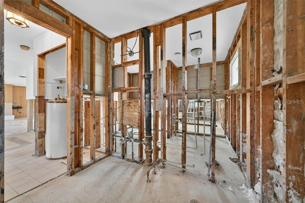 377 S Shore Drive, Sarasota, FL 34234 Photo