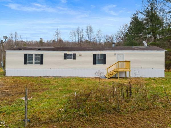 118 Delia Young Lane, Wartburg, TN 37887