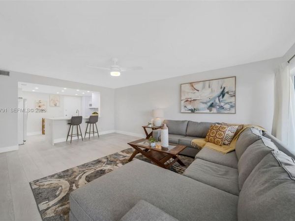 2100 S Ocean Dr, Unit 5B, Fort Lauderdale, FL 33316