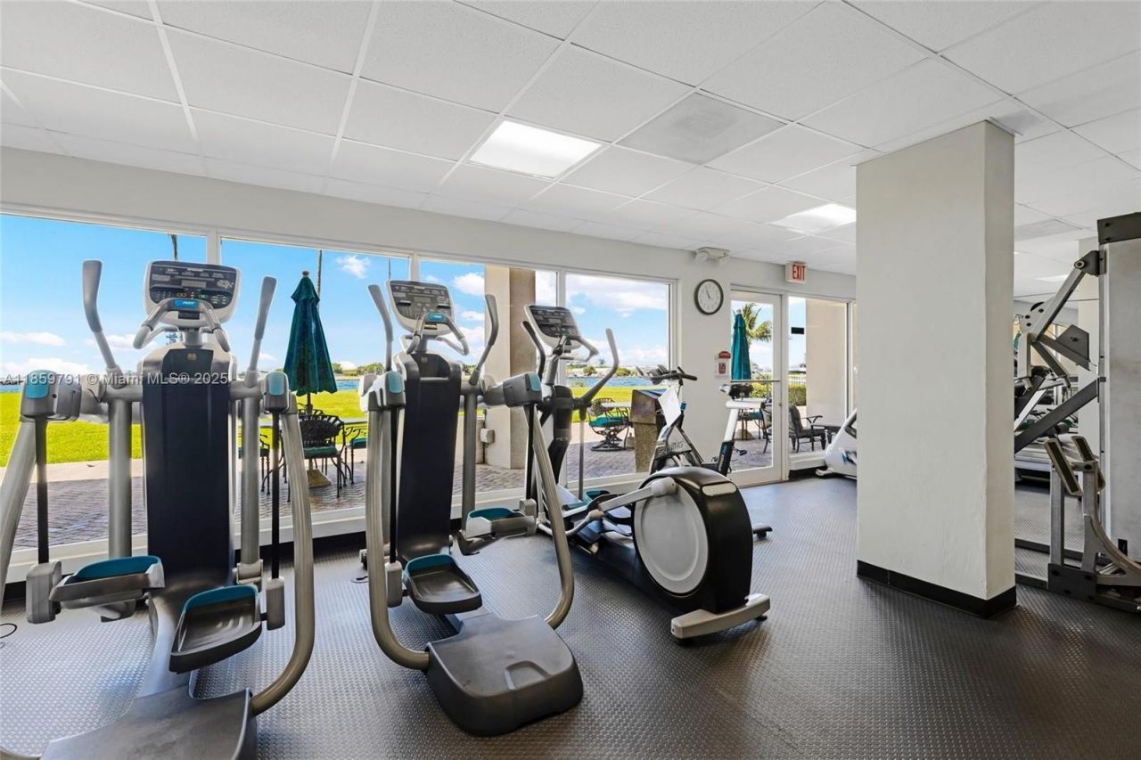 2100 S Ocean Dr, Unit 5B, Fort Lauderdale, FL 33316 Photo