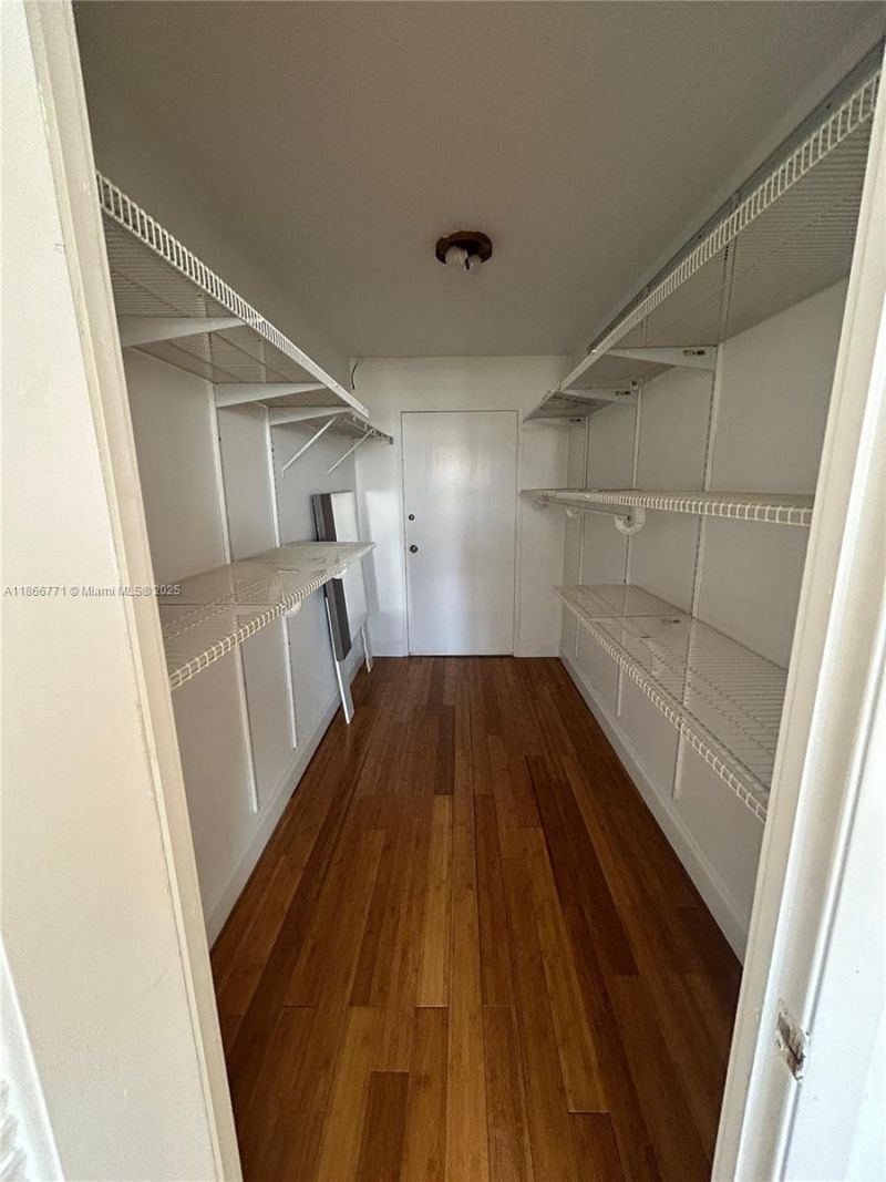 18021 Biscayne Blvd, Unit 901, Aventura, FL 33160 Photo