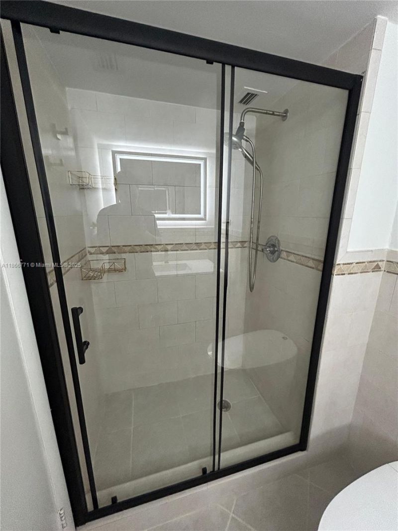 18021 Biscayne Blvd, Unit 901, Aventura, FL 33160 Photo