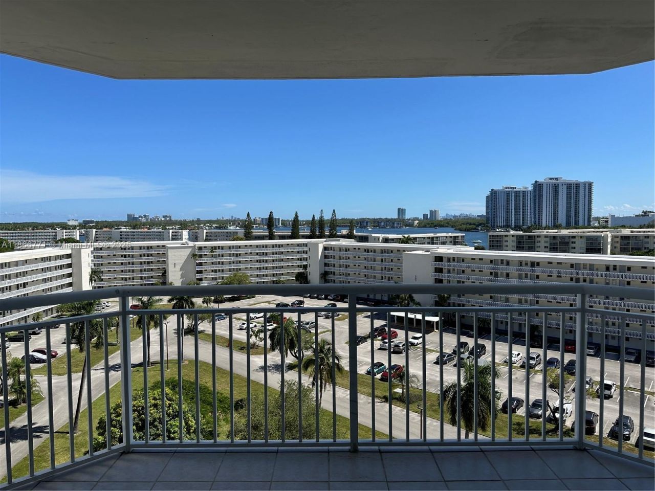 18021 Biscayne Blvd, Unit 901, Aventura, FL 33160 Photo