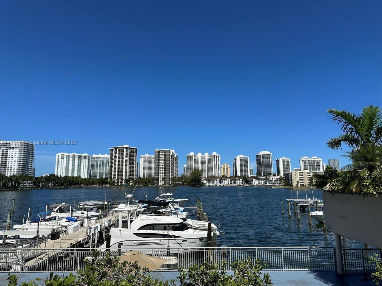 18021 Biscayne Blvd, Unit 901, Aventura, FL 33160 Photo