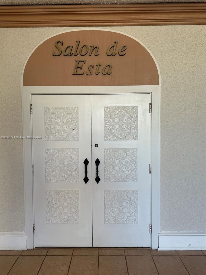 18021 Biscayne Blvd, Unit 901, Aventura, FL 33160 Photo