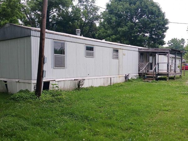 403 W Fillmore Street, Staunton, IN 47881