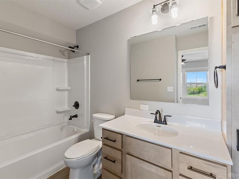 5354 Augusta Drive, Unit 10-304, Turtlecreek Township, OH 45036 Photo 20