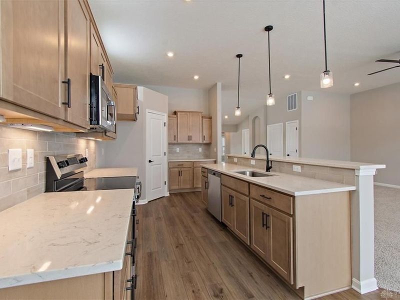 5354 Augusta Drive, Unit 10-304, Turtlecreek Township, OH 45036 Photo 5