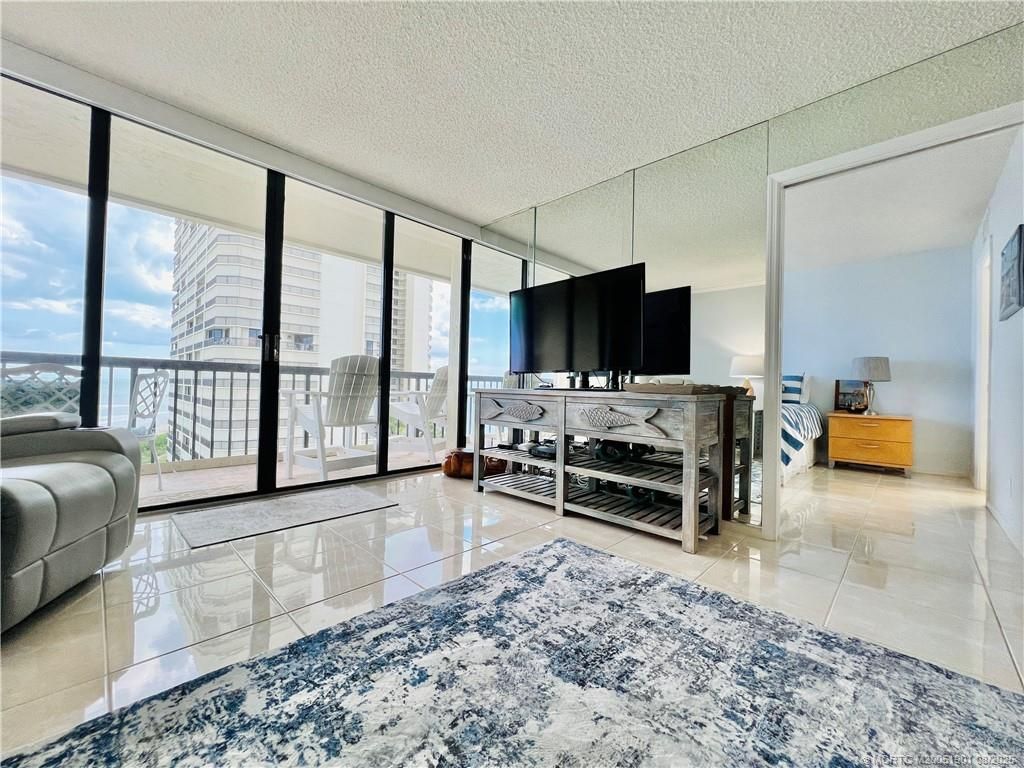 9500 S Ocean Drive, Unit 809, Jensen Beach, FL 34957 Photo