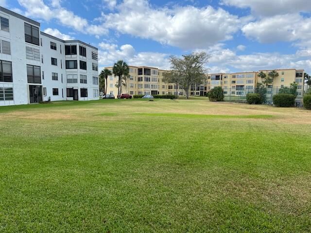 9233 SW 8th Street, Unit 117, Boca Raton, FL 33428 Photo