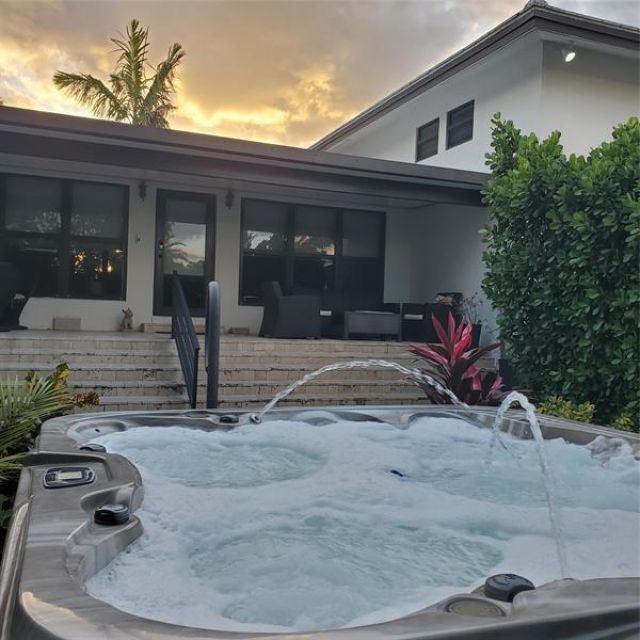 2009 Admirals Way, Fort Lauderdale, FL 33316 Photo