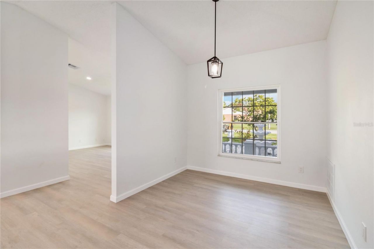 371 Buttonwood Drive, Kissimmee, FL 34743 Photo