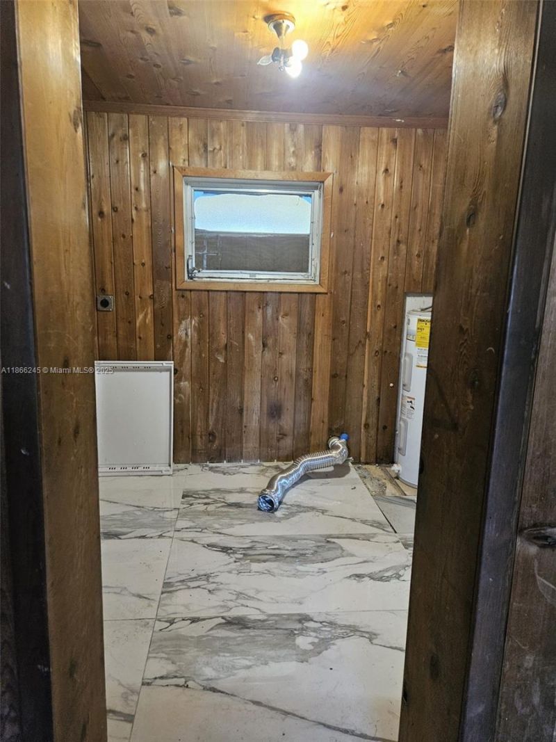 19230 SW 216th St, Miami, FL 33170 Photo