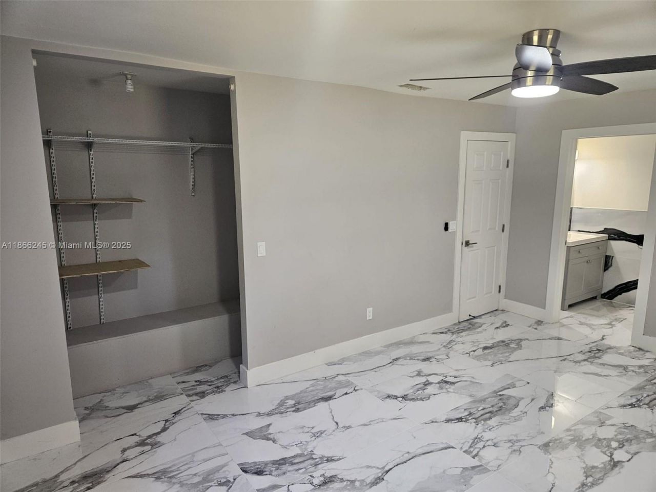 19230 SW 216th St, Miami, FL 33170 Photo