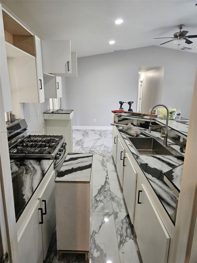 19230 SW 216th St, Miami, FL 33170 Photo