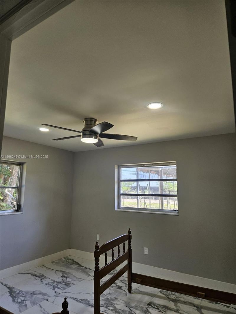 19230 SW 216th St, Miami, FL 33170 Photo