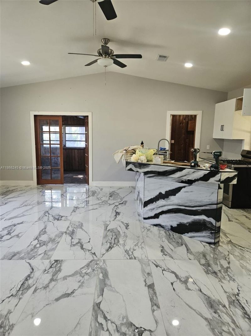 19230 SW 216th St, Miami, FL 33170 Photo