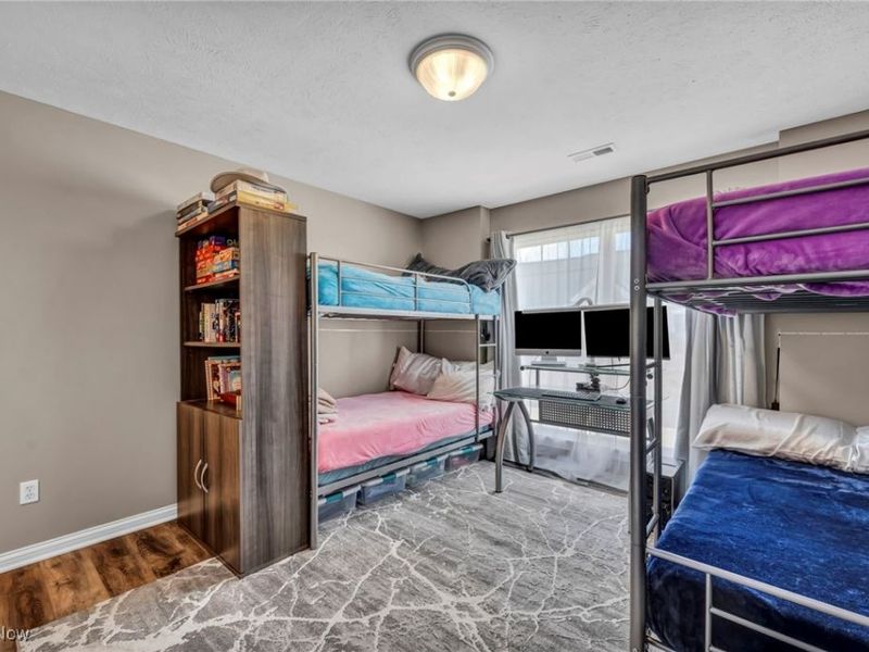 345 E Legend Court, Highland Heights, OH 44143 Photo 29