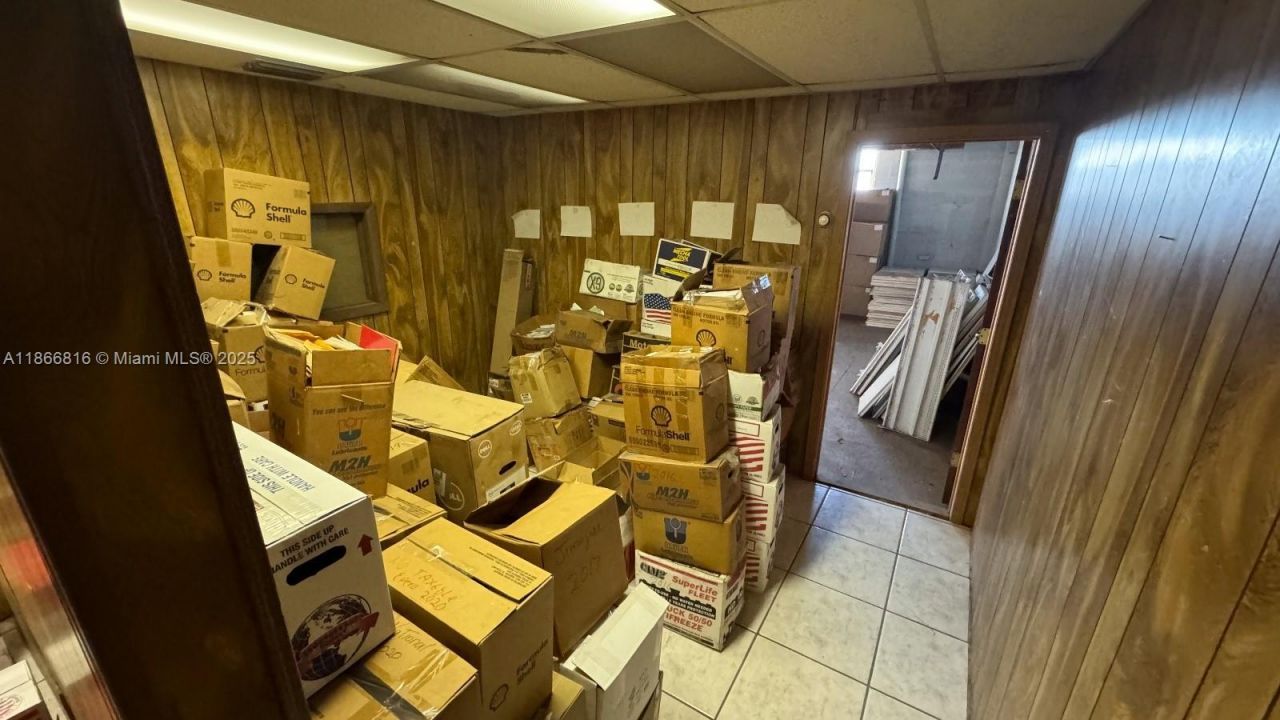 4805 E 10th Ave, Hialeah, FL 33013 Photo