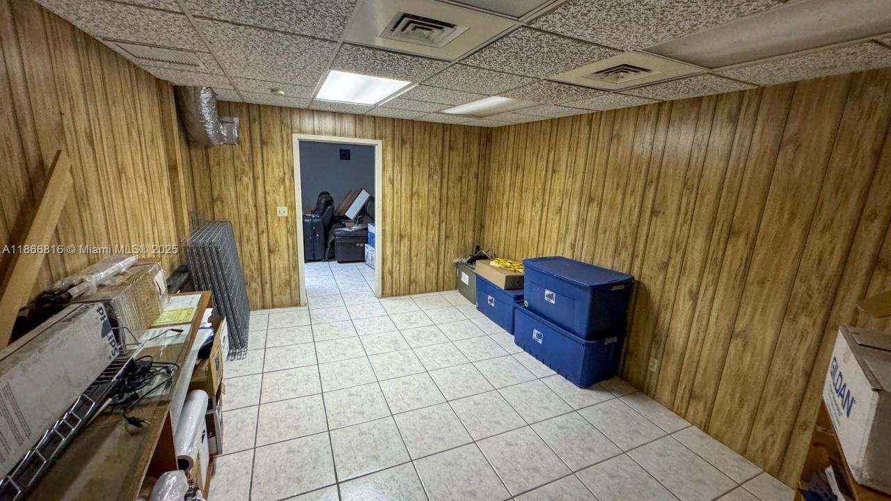 4805 E 10th Ave, Hialeah, FL 33013 Photo