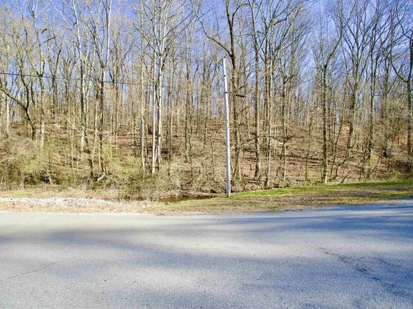 000 Veterans Dr, Muscle Shoals, AL