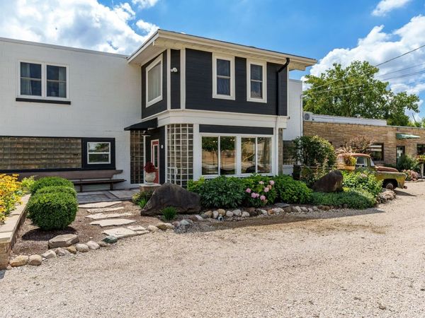 662 Park Avenue, Genoa, IL 60135