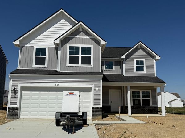 233 Maddoxx Drive, London, OH 43140