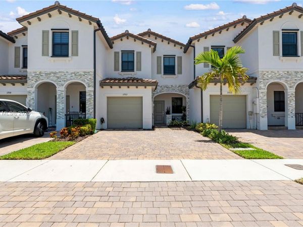 11922 SW 245 TER, Homestead, FL 33032