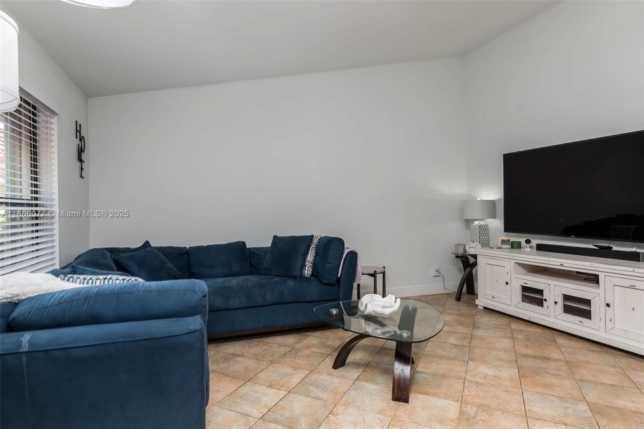 1760 NW 97th Ave, Coral Springs, FL 33071 Photo