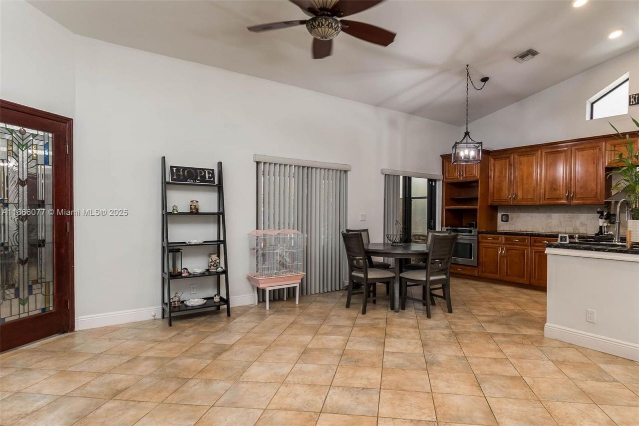 1760 NW 97th Ave, Coral Springs, FL 33071 Photo